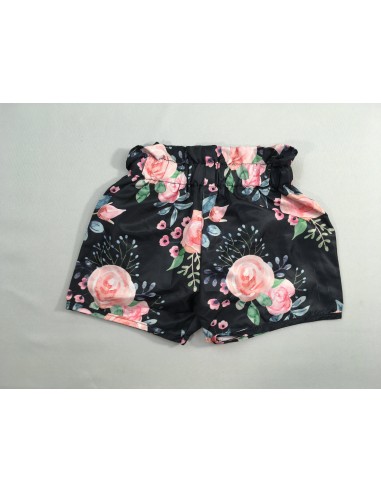 Short noir fleuri ou a consommer sur place